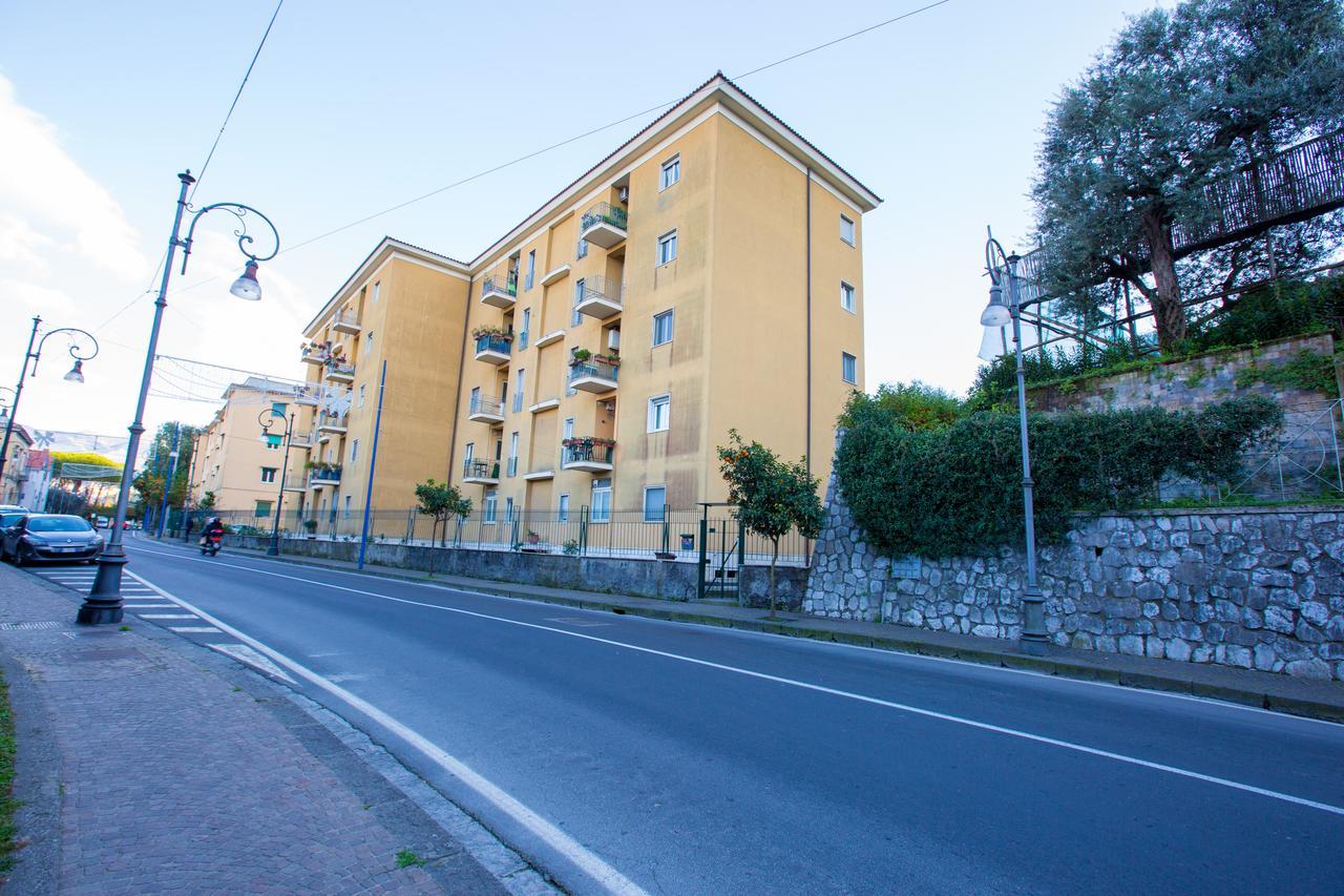 Palazzo Aranci Sorrento Coast Hotel Exterior photo